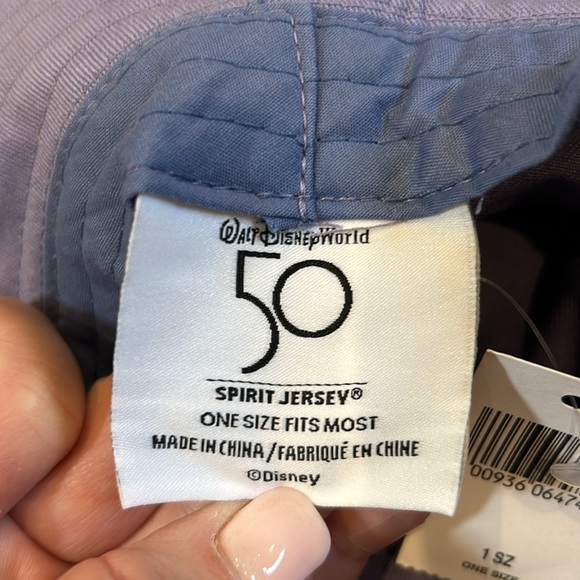 Walt Disney World Turns 50 Bucket Hat New - Picture 5 of 6